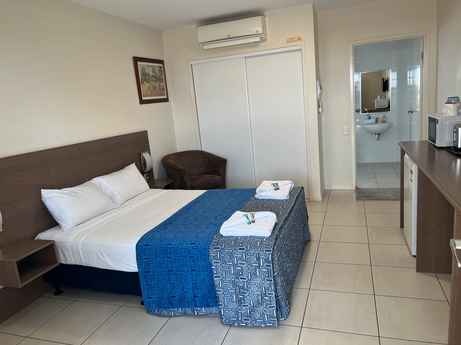 13 Minjungbal Drive TWEED HEADS SOUTH 12