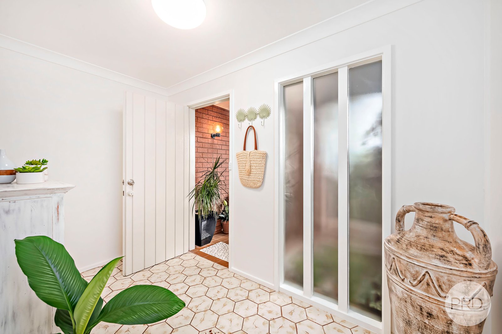 13 Monkley Avenue SALAMANDER BAY 11
