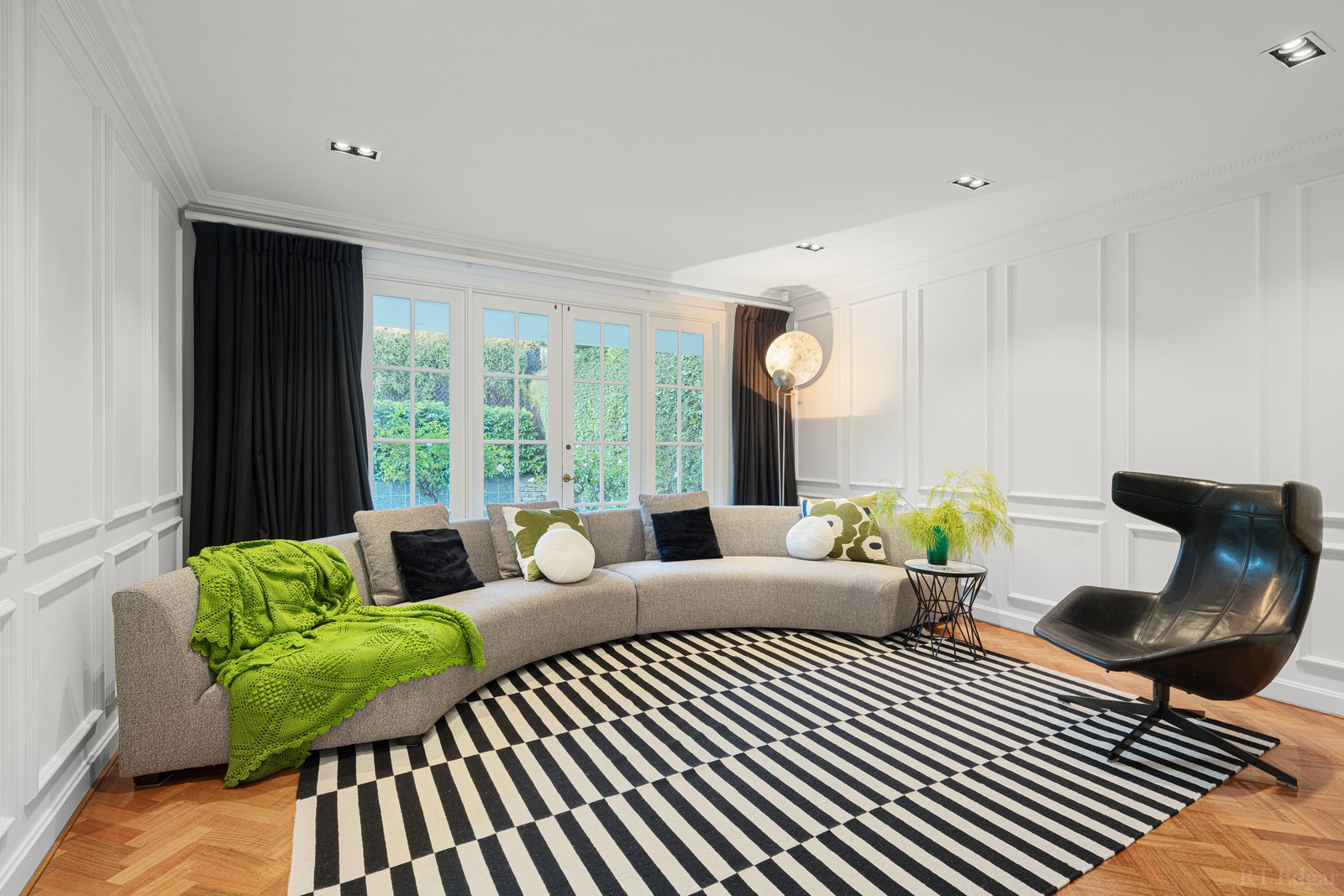 Real Estate and Property in 13 Moorakyne Avenue, Malvern, VIC