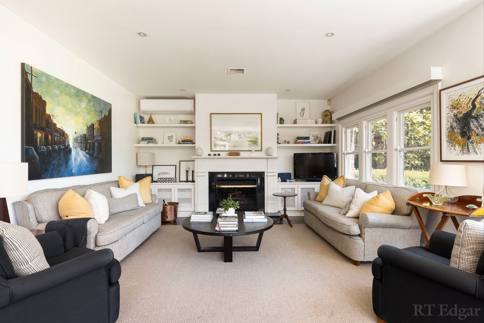 Real Estate and Property in 13 Moralla Road, Kooyong, VIC