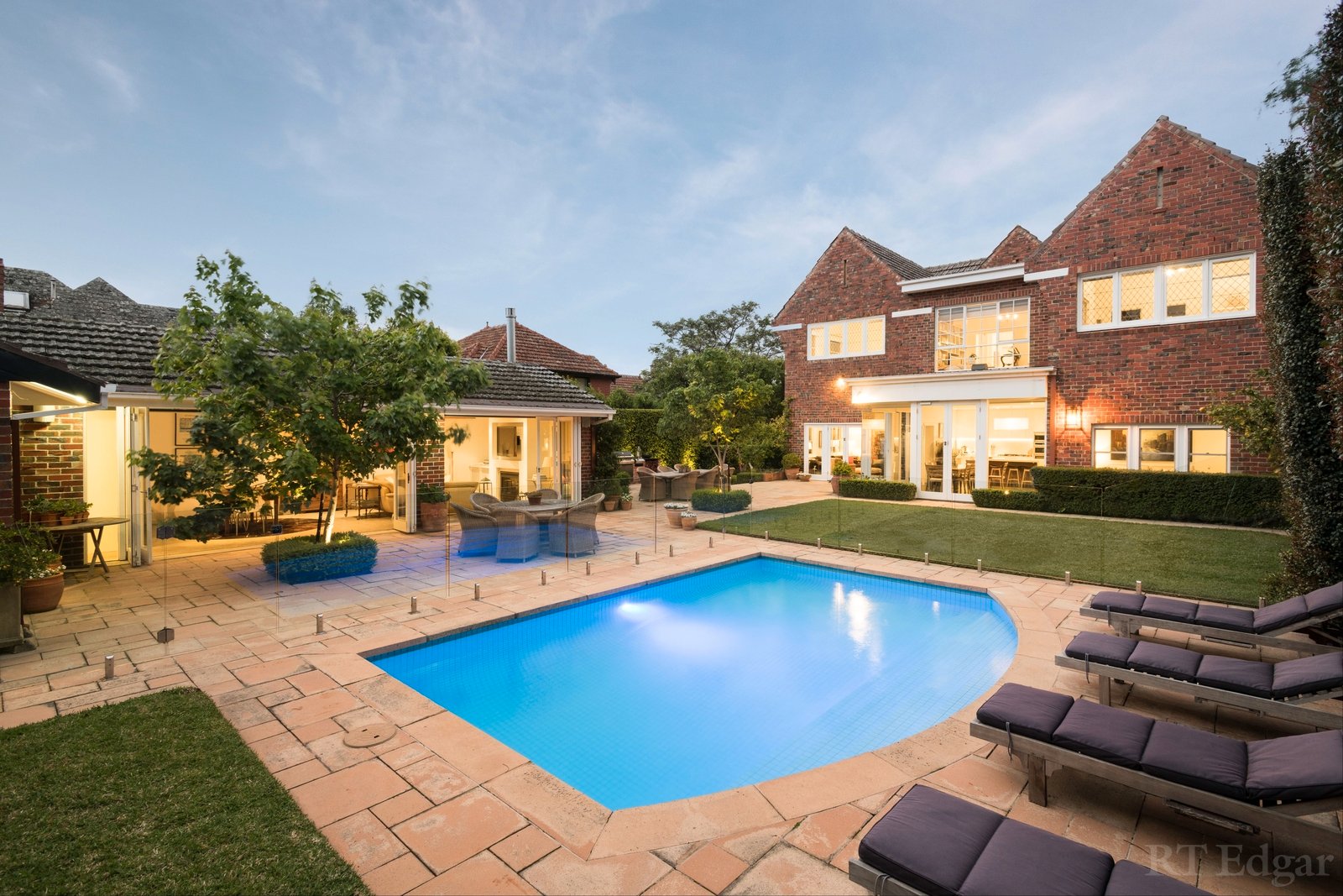 Real Estate and Property in 13 Moralla Road, Kooyong, VIC