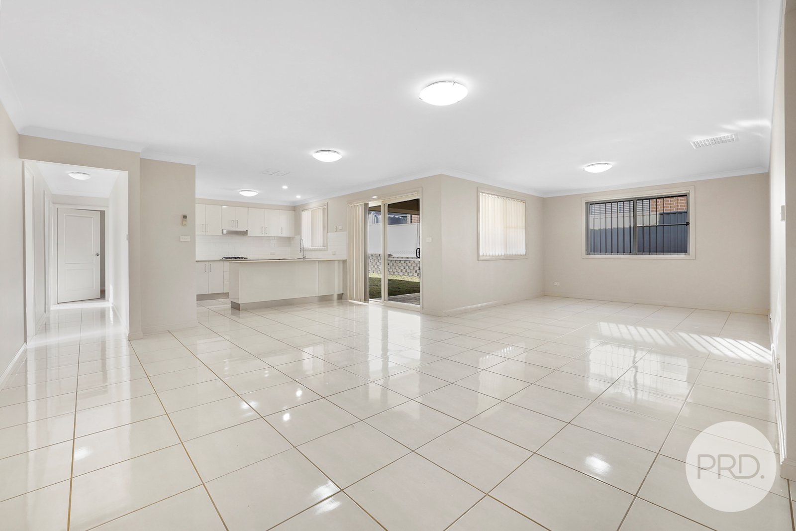 13 Mountain Gum Road TAMWORTH 3
