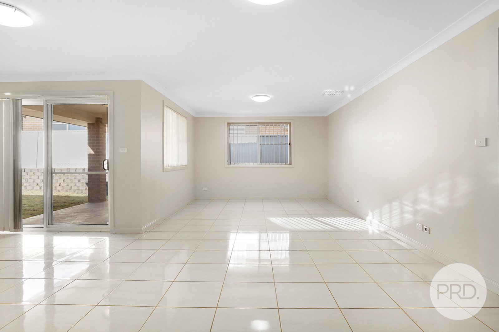 13 Mountain Gum Road TAMWORTH 4