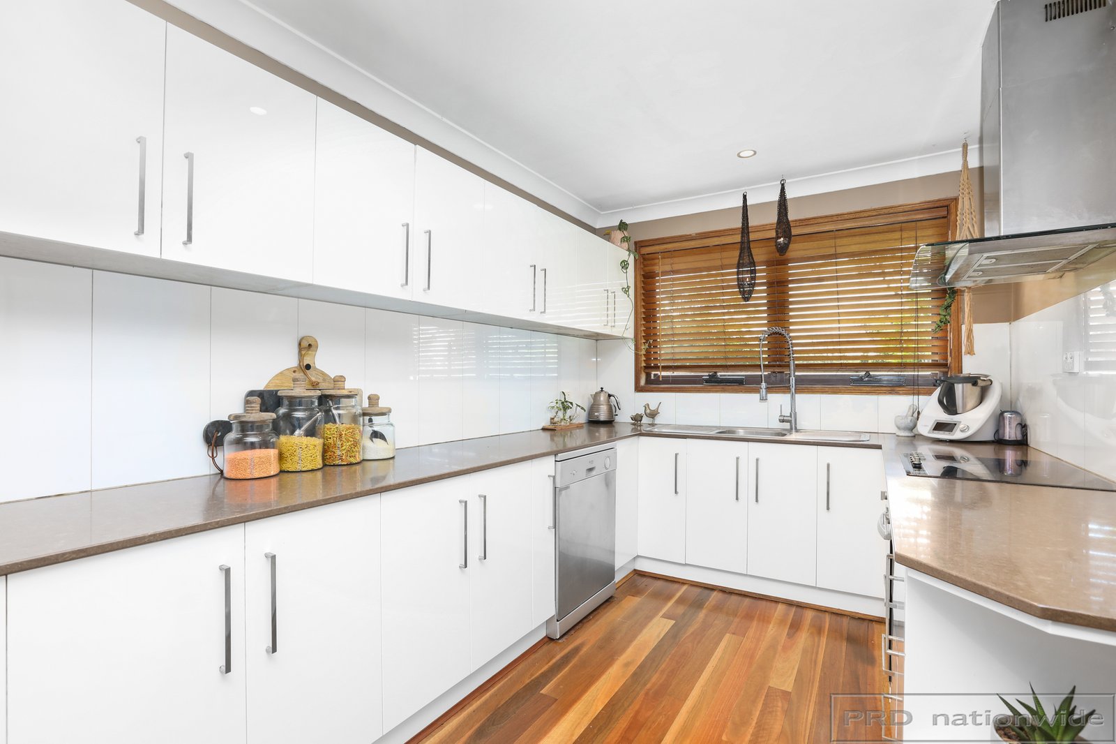 13 Mumford Avenue THORNTON 8