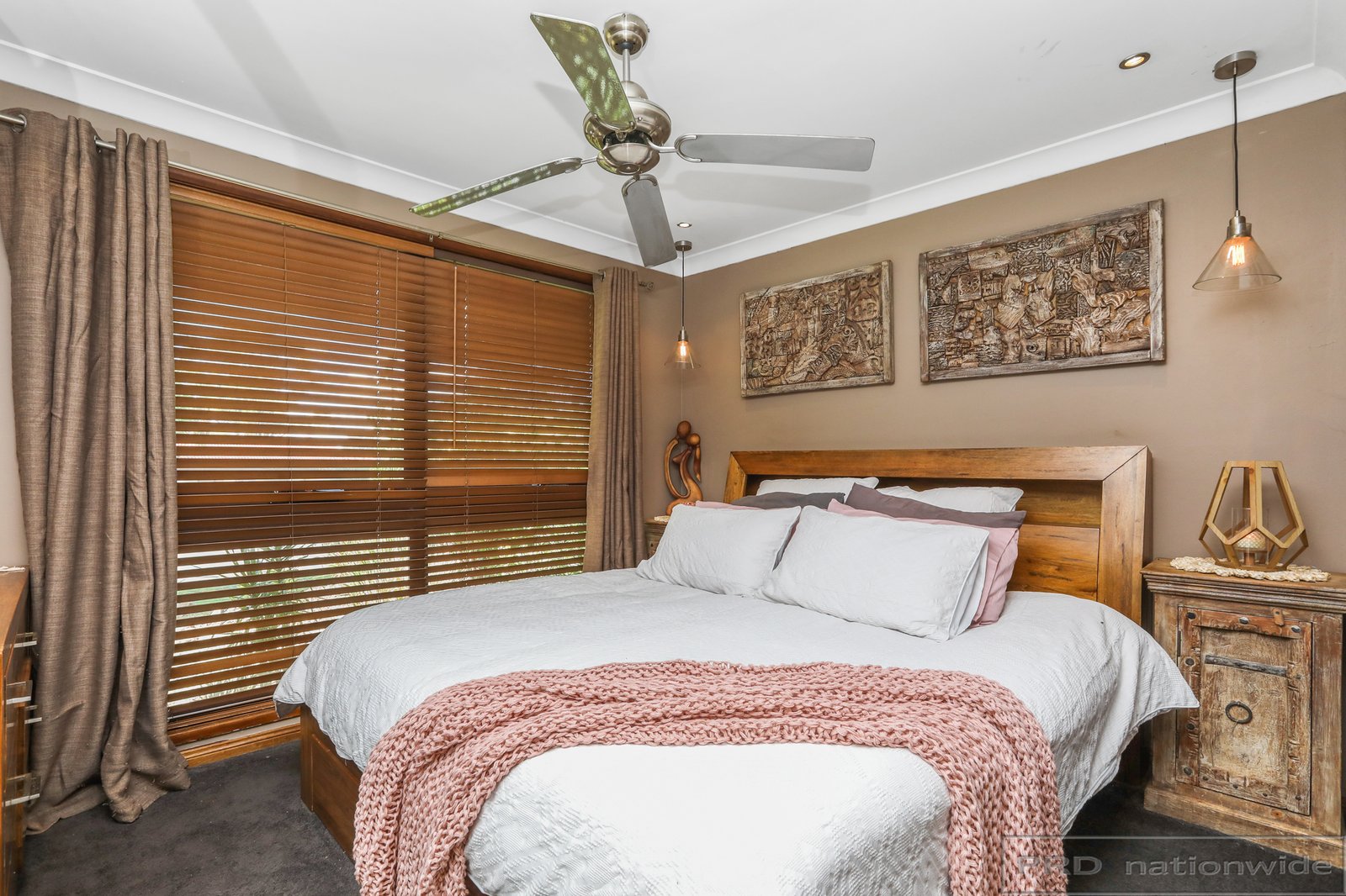13 Mumford Avenue THORNTON 16