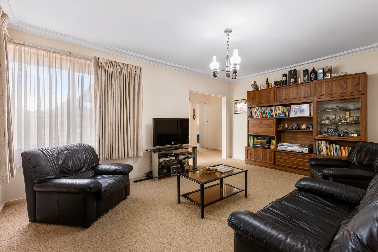 Gallery: 13 Murdoch Avenue