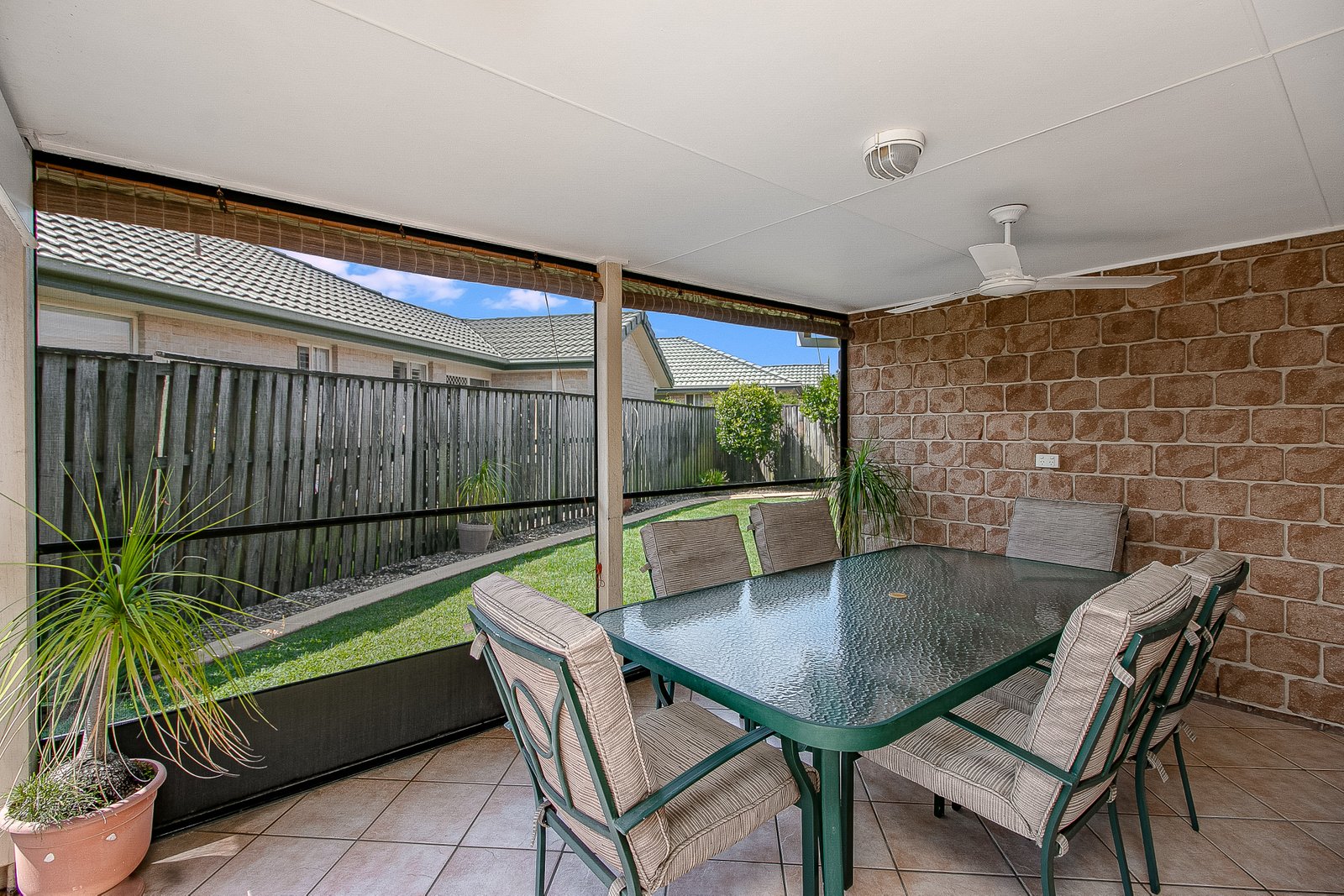 13 Narara Crescent BANORA POINT 12
