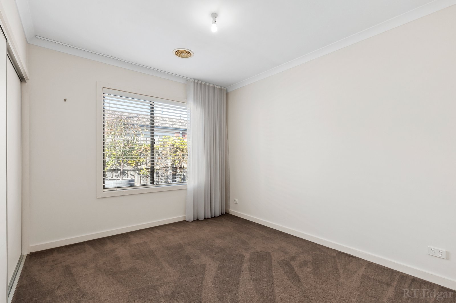 Real Estate and Property in 13 Nell Link, Leopold, VIC