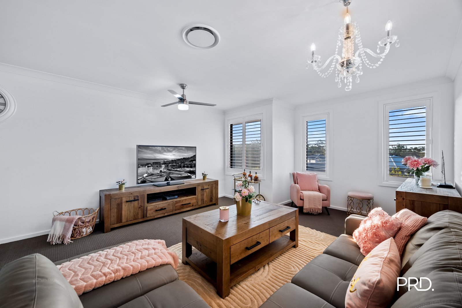 13 Nestlebrae Street SILVERDALE 16