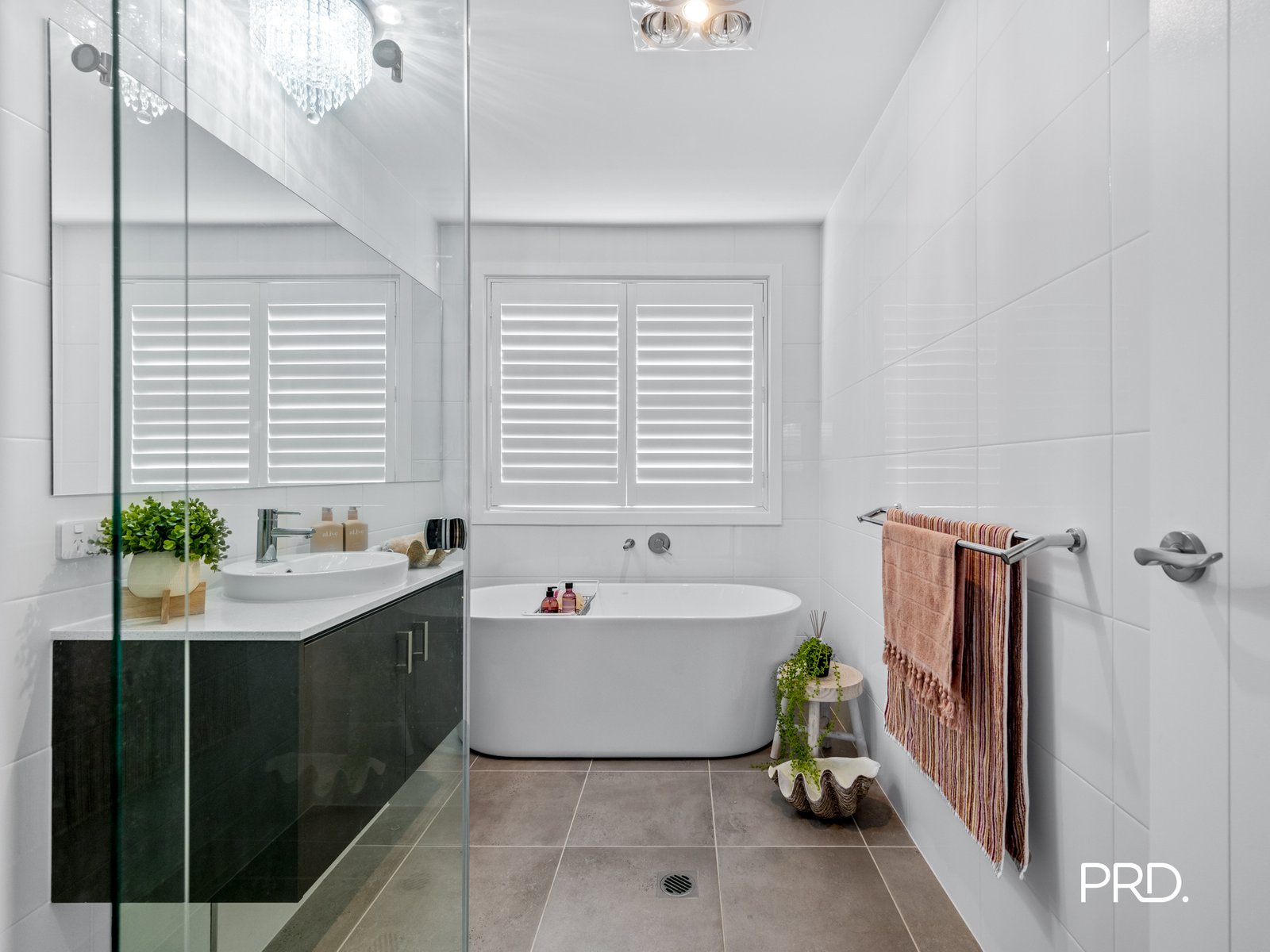 13 Nestlebrae Street SILVERDALE 22