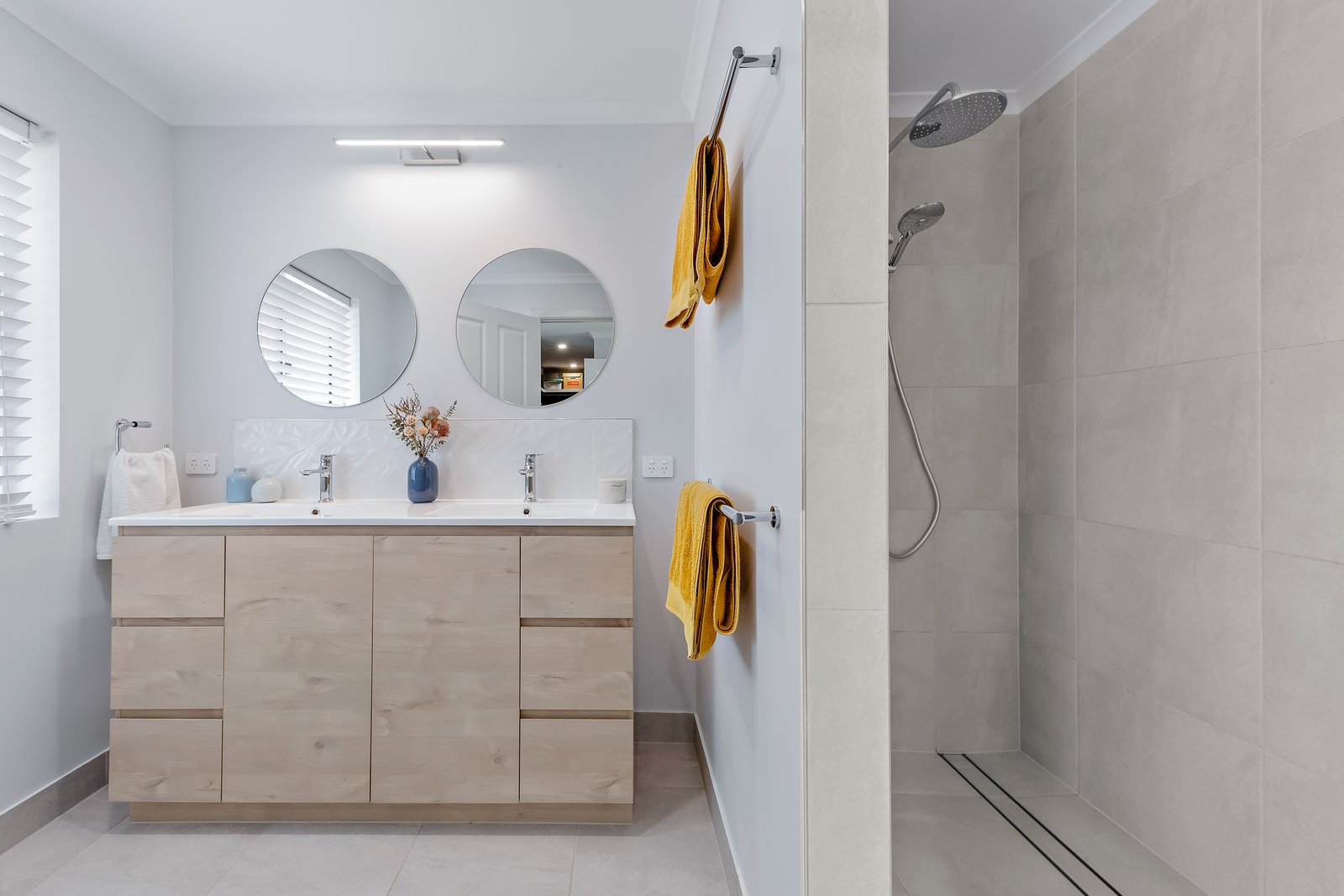 13 Nina Street CANNON VALLEY 12