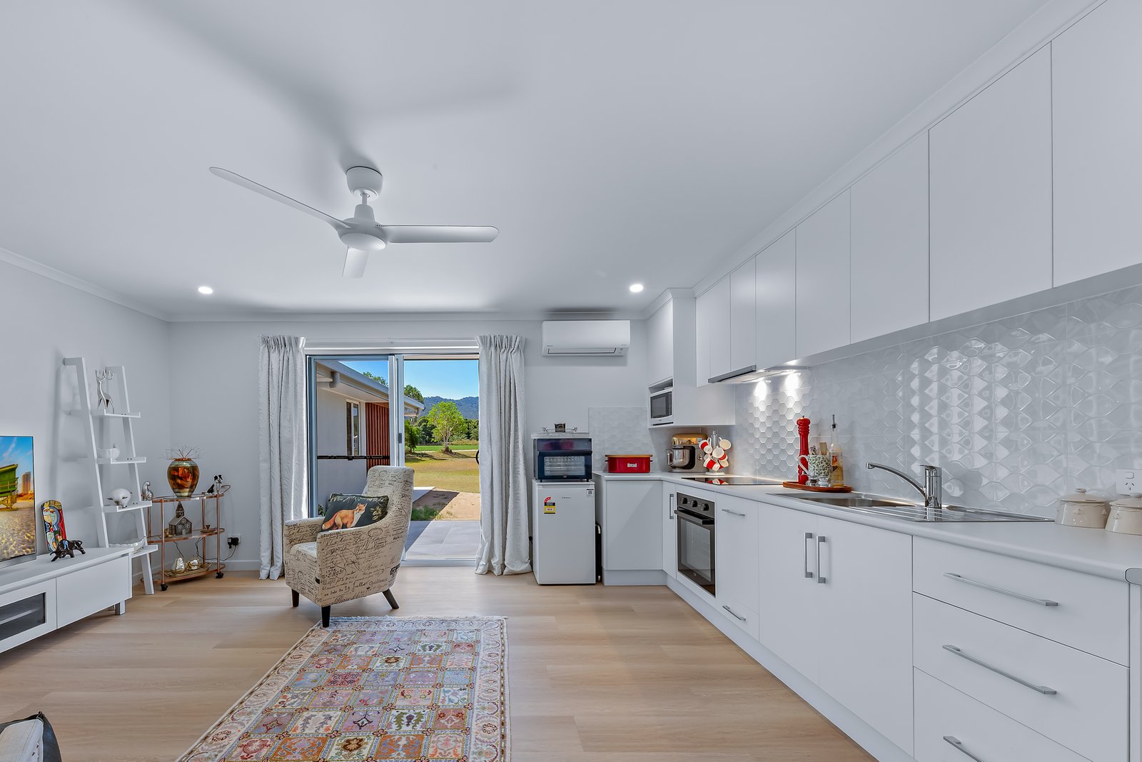 13 Nina Street CANNON VALLEY 13