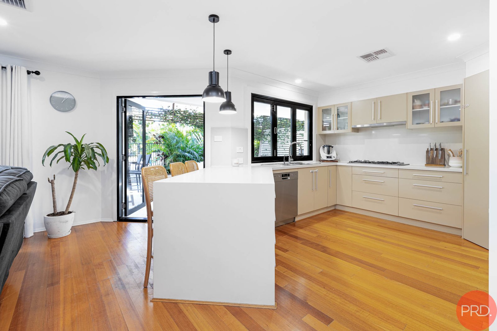 13 Norwich Avenue RAWORTH 4