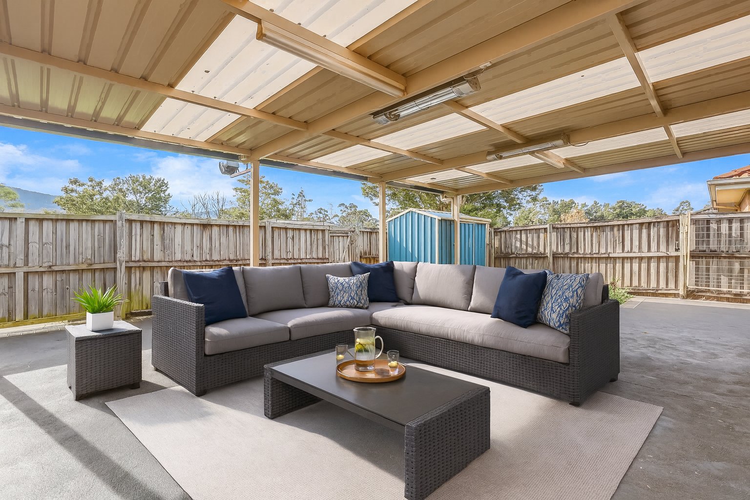 13 Oakwood Place HORSLEY 6