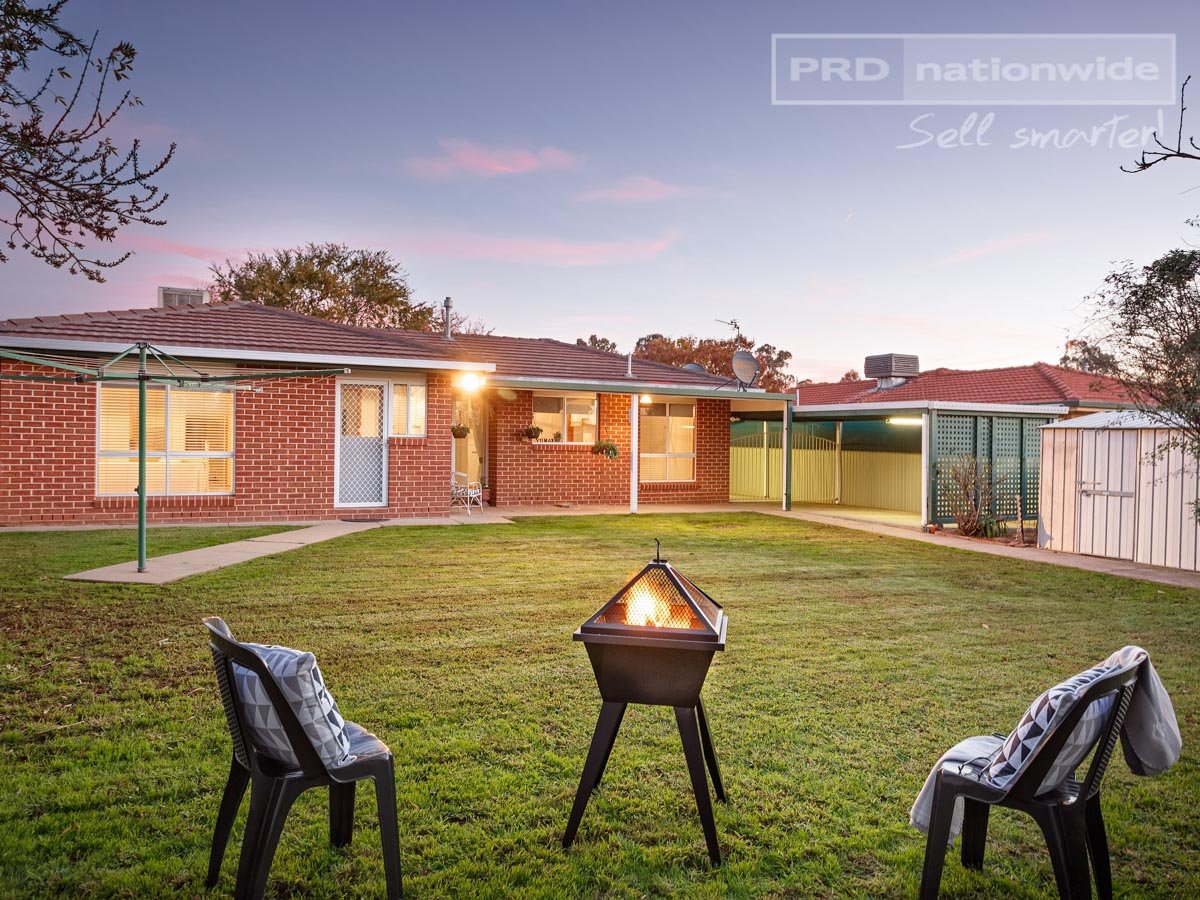 13 O'Regan Street FLOWERDALE 3