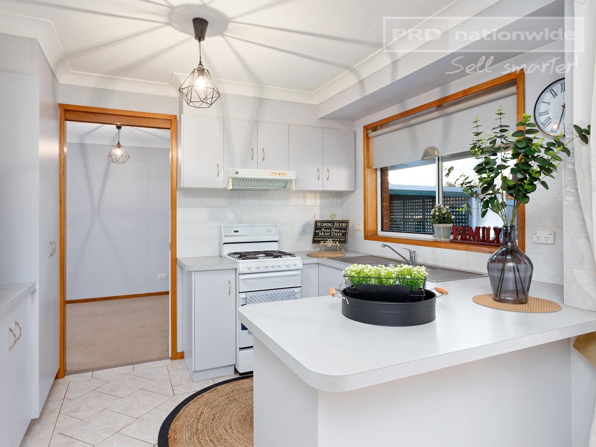 13 O'Regan Street FLOWERDALE 4