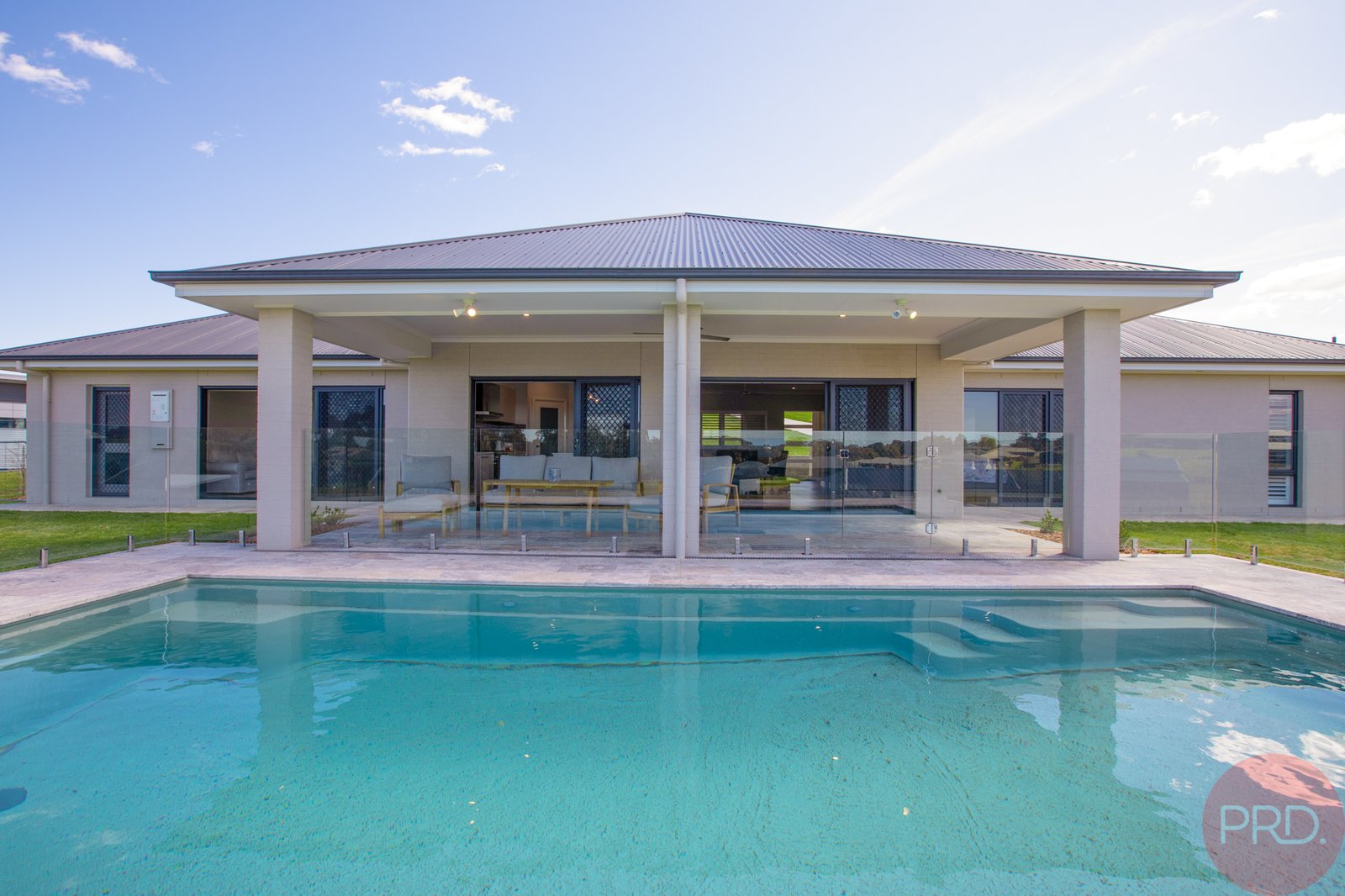 13 Orlando Close WINDELLA 26