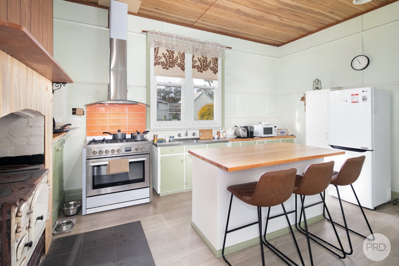 13 Osborne Street SKIPTON 8