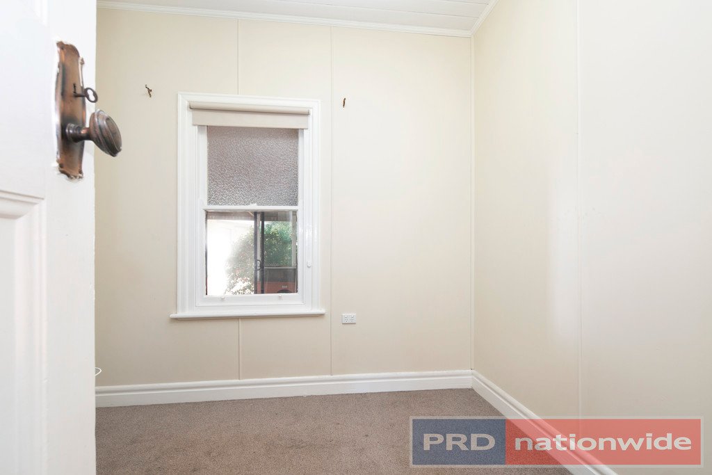 13 Osborne Street SKIPTON 8