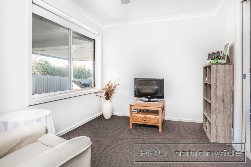 13 Osprey Crescent EAST MAITLAND 12