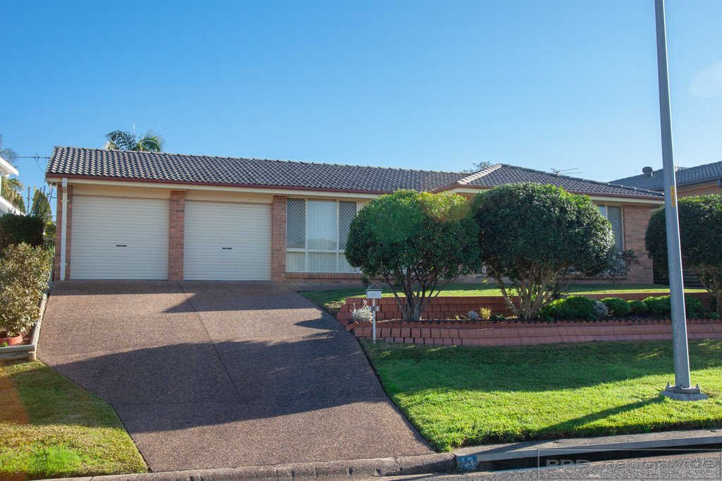 13 Pacific Cr  ASHTONFIELD 24
