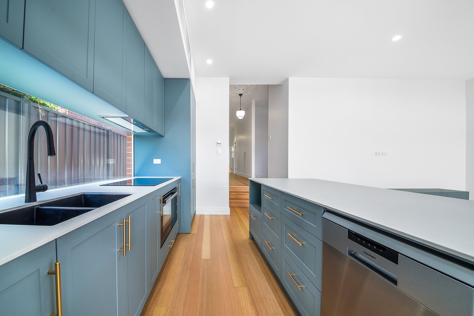 13 Palmerston Grove, OAKLEIGH VIC 3166 Buxton 2022