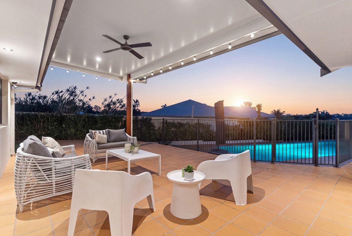 13 Palmwood Court BURLEIGH WATERS 1