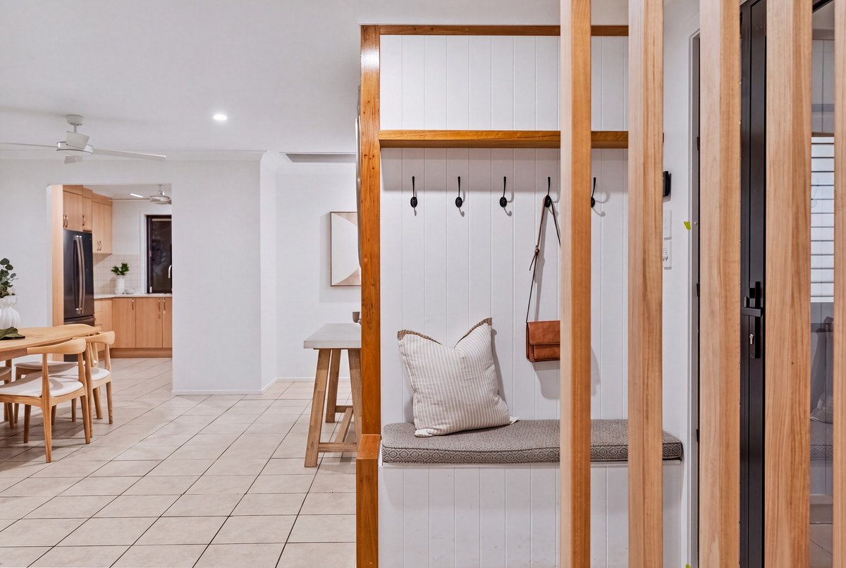 13 Palmwood Court BURLEIGH WATERS 14