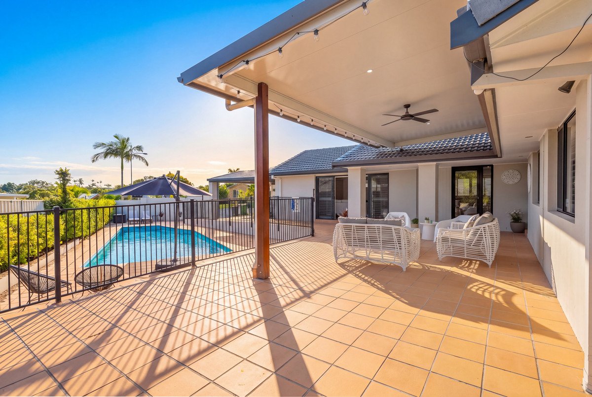 13 Palmwood Court BURLEIGH WATERS 17