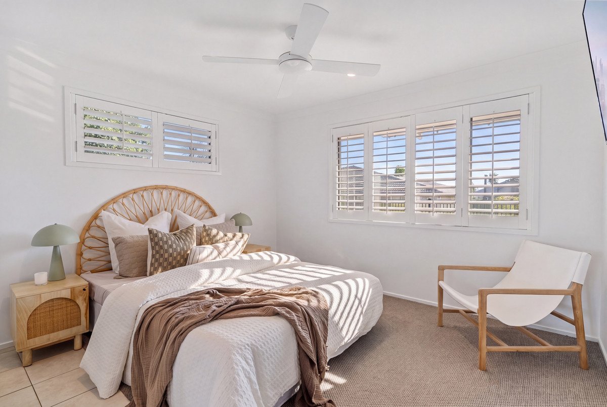 13 Palmwood Court BURLEIGH WATERS 20