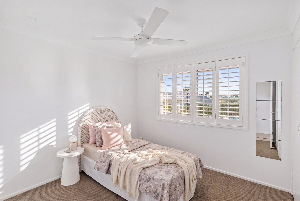13 Palmwood Court BURLEIGH WATERS 23