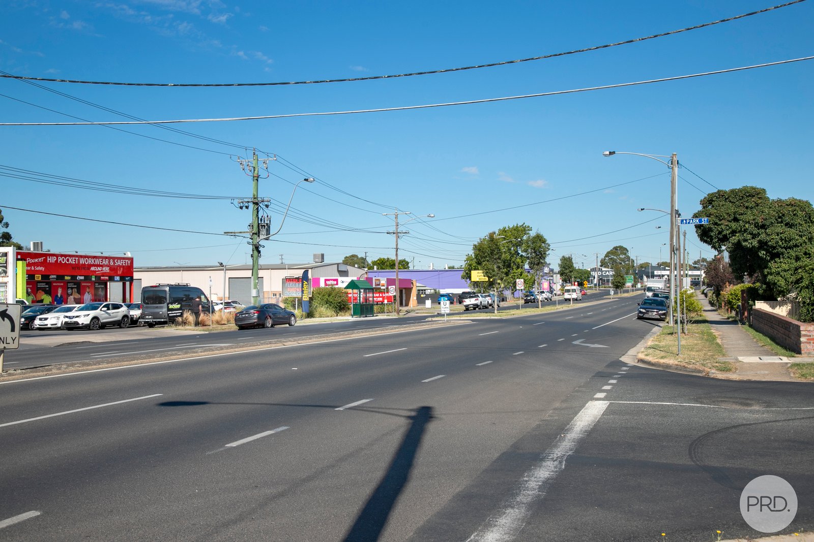 13 Park Street WENDOUREE 3