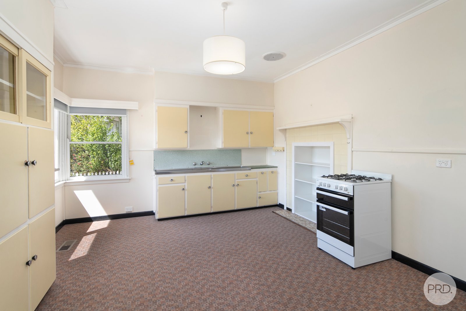 13 Park Street WENDOUREE 2