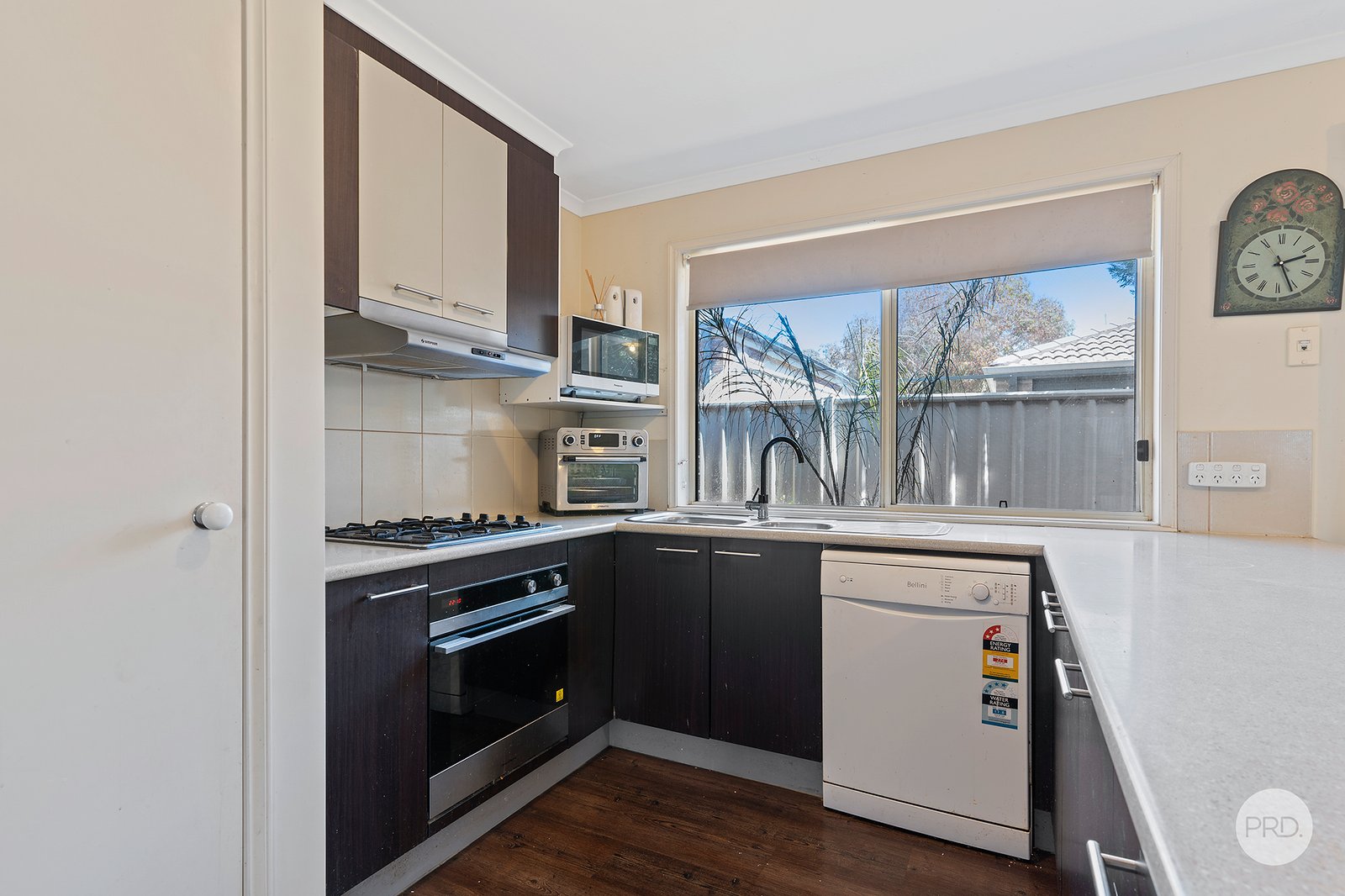 13 Parker Street CALIFORNIA GULLY 3