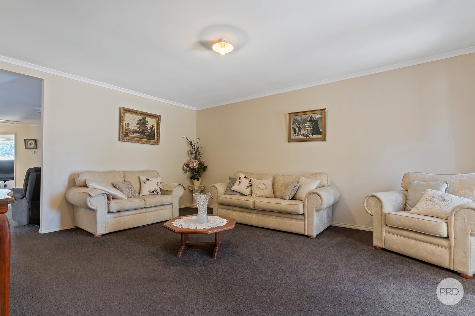 13 Parker Street CALIFORNIA GULLY 4