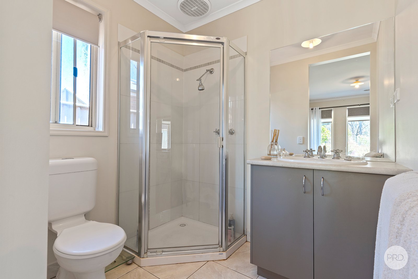 13 Parker Street CALIFORNIA GULLY 7