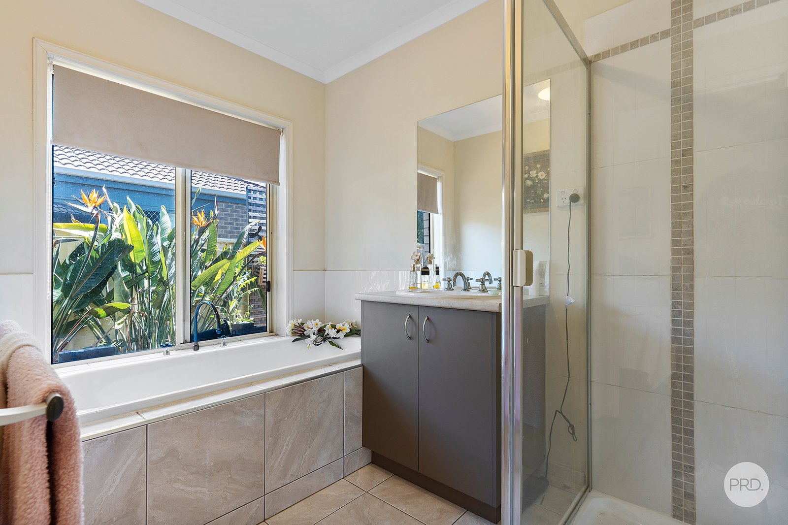 13 Parker Street CALIFORNIA GULLY 10