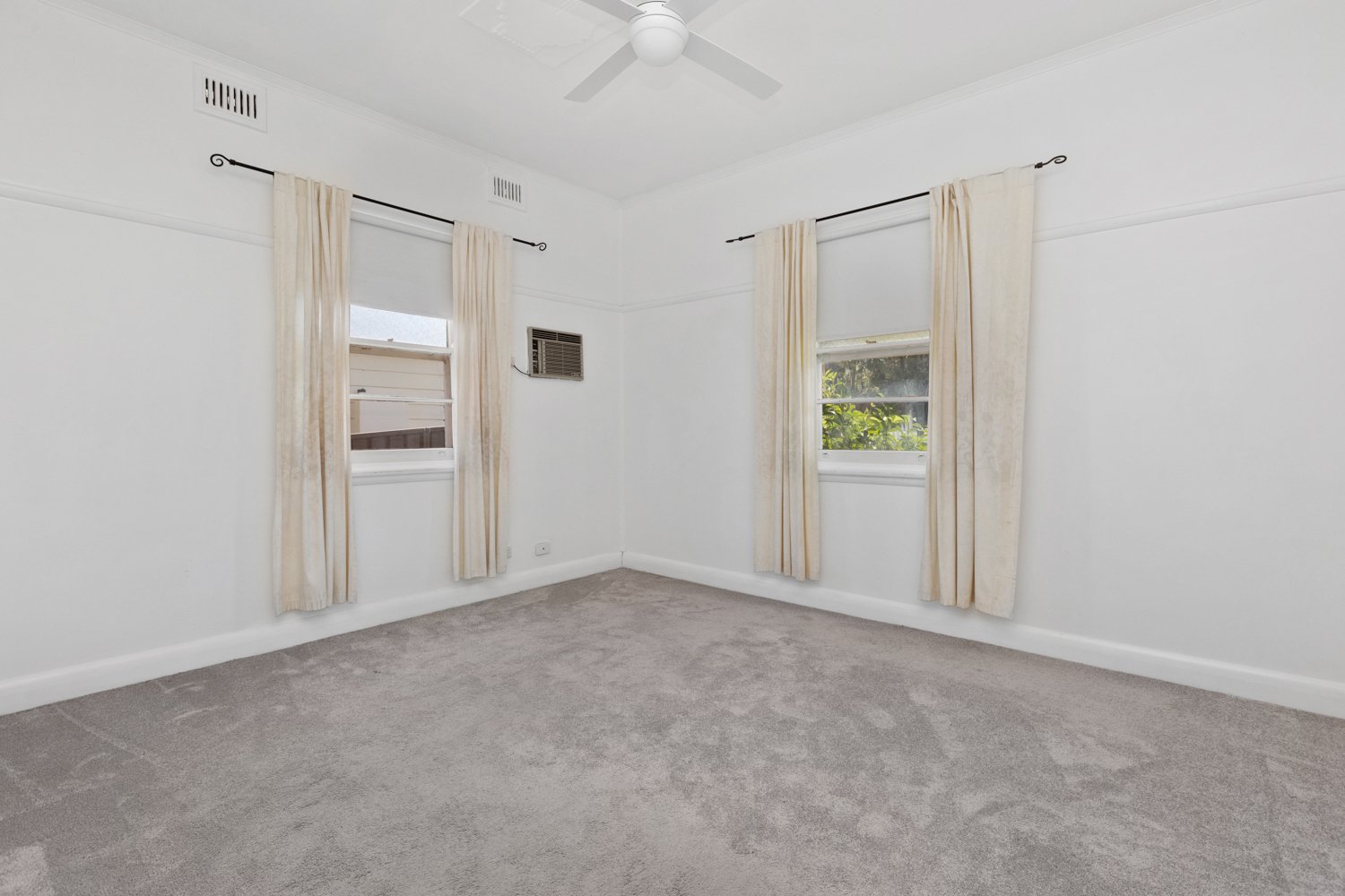 13 Parkes Street RUTHERFORD 9