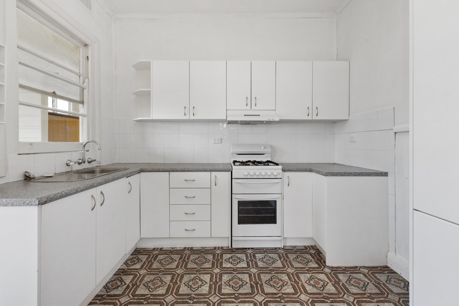 13 Parkes Street RUTHERFORD 12