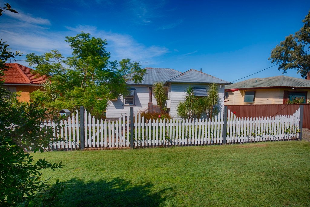 13 Parkes Street RUTHERFORD 1