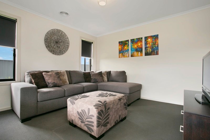 13 Parkview Boulevard HUNTLY 2