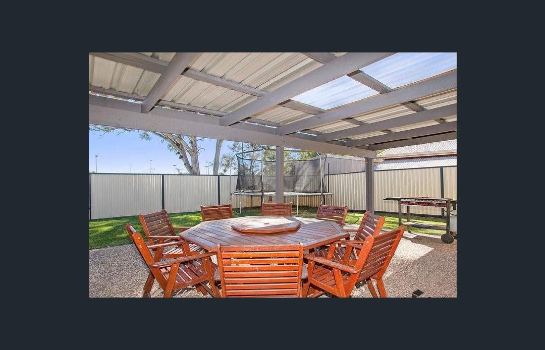 13 Paul Court CARRARA 1