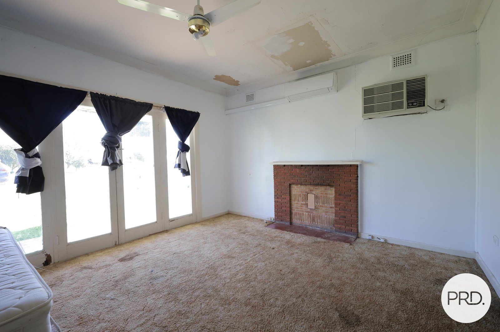 13 Pearce Street PARKES 4