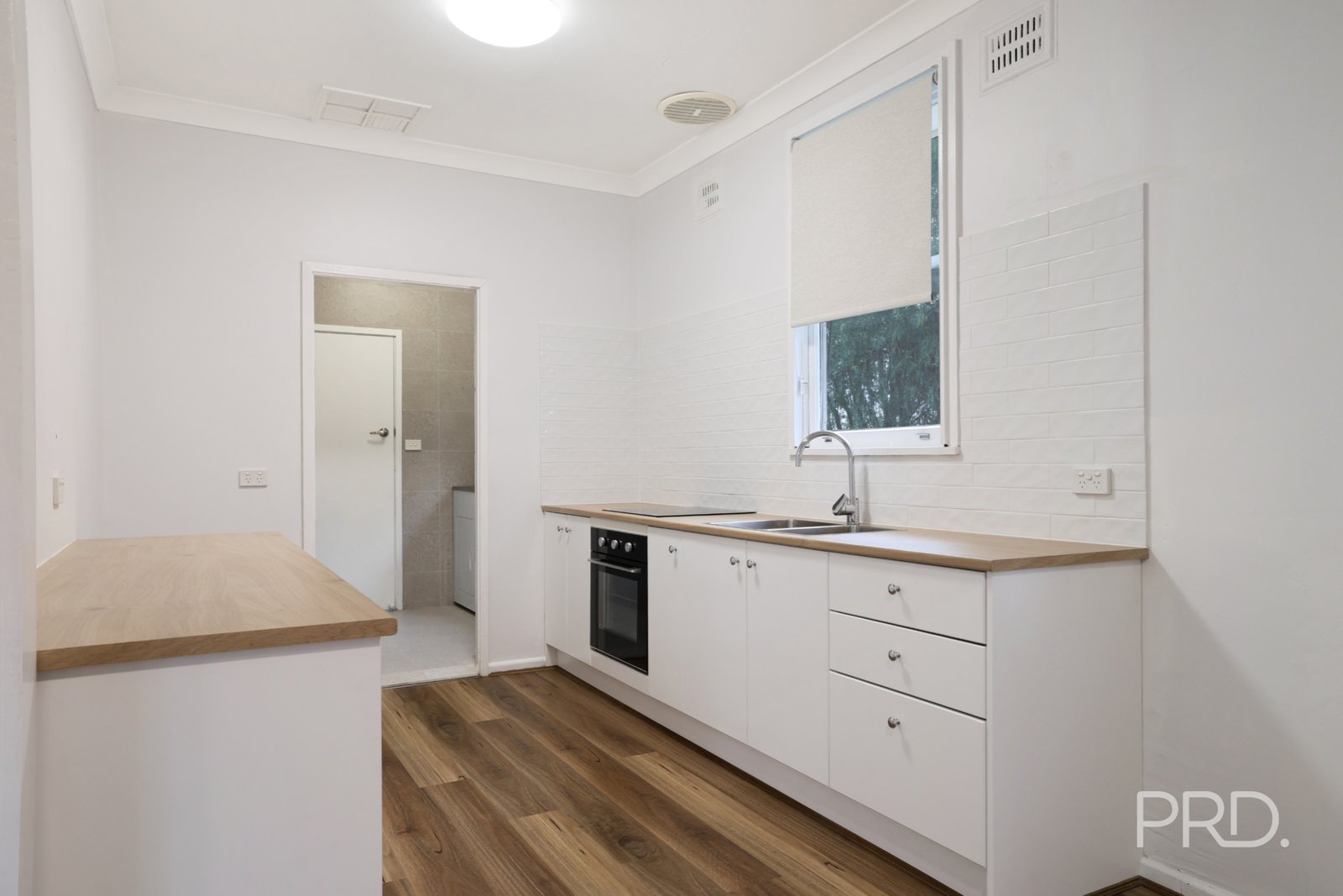 13 Peel Street TAMWORTH 4