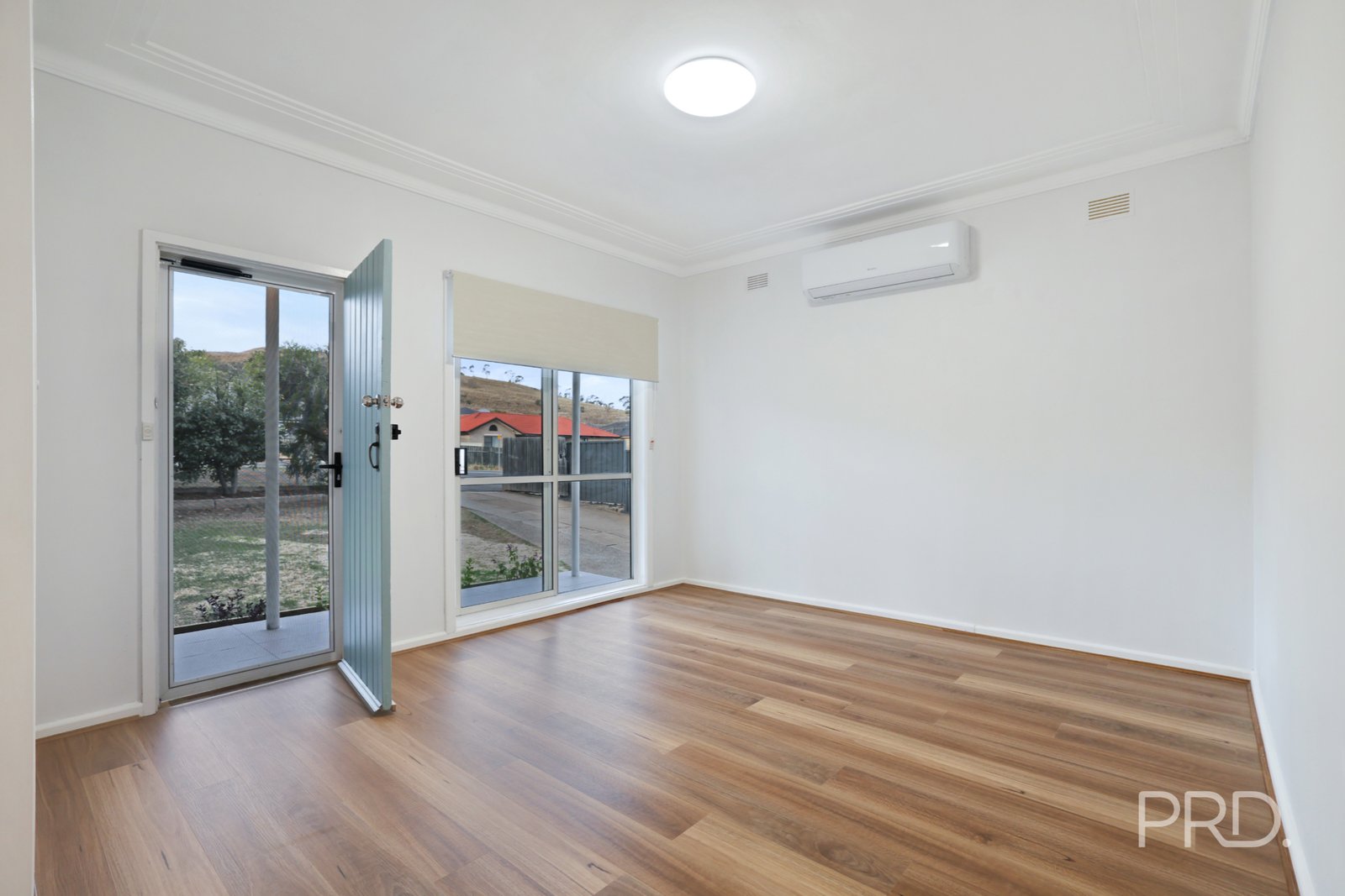13 Peel Street TAMWORTH 8