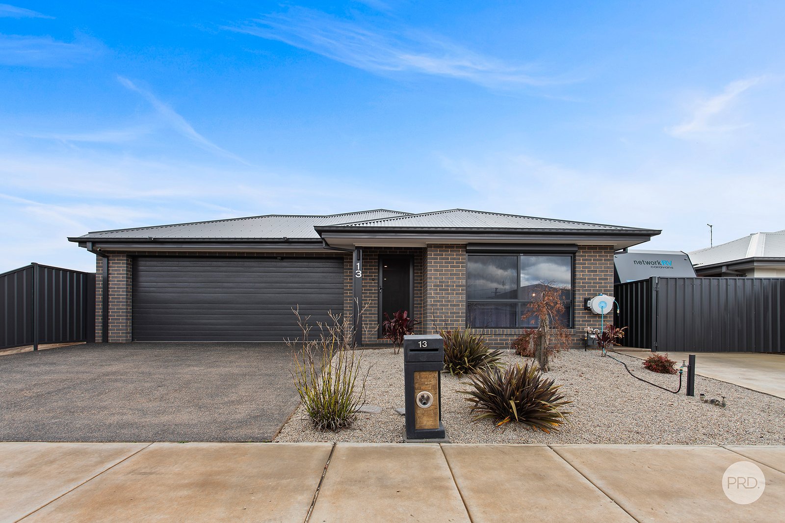 13 Peppercress Street WHITE HILLS 1