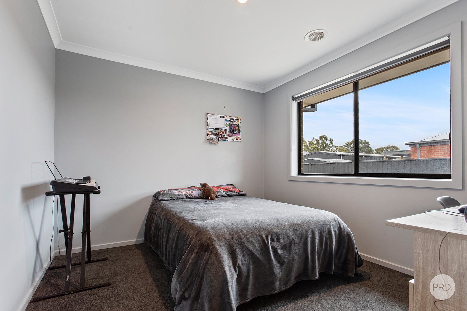 13 Peppercress Street WHITE HILLS 11