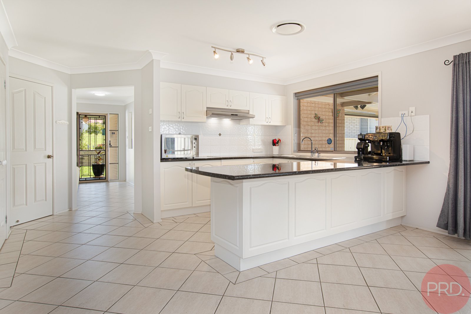 13 Peregrine Close ABERGLASSLYN 5