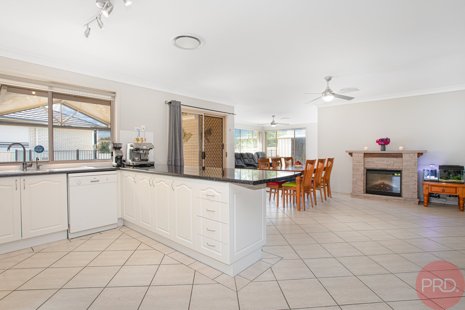 13 Peregrine Close ABERGLASSLYN 7