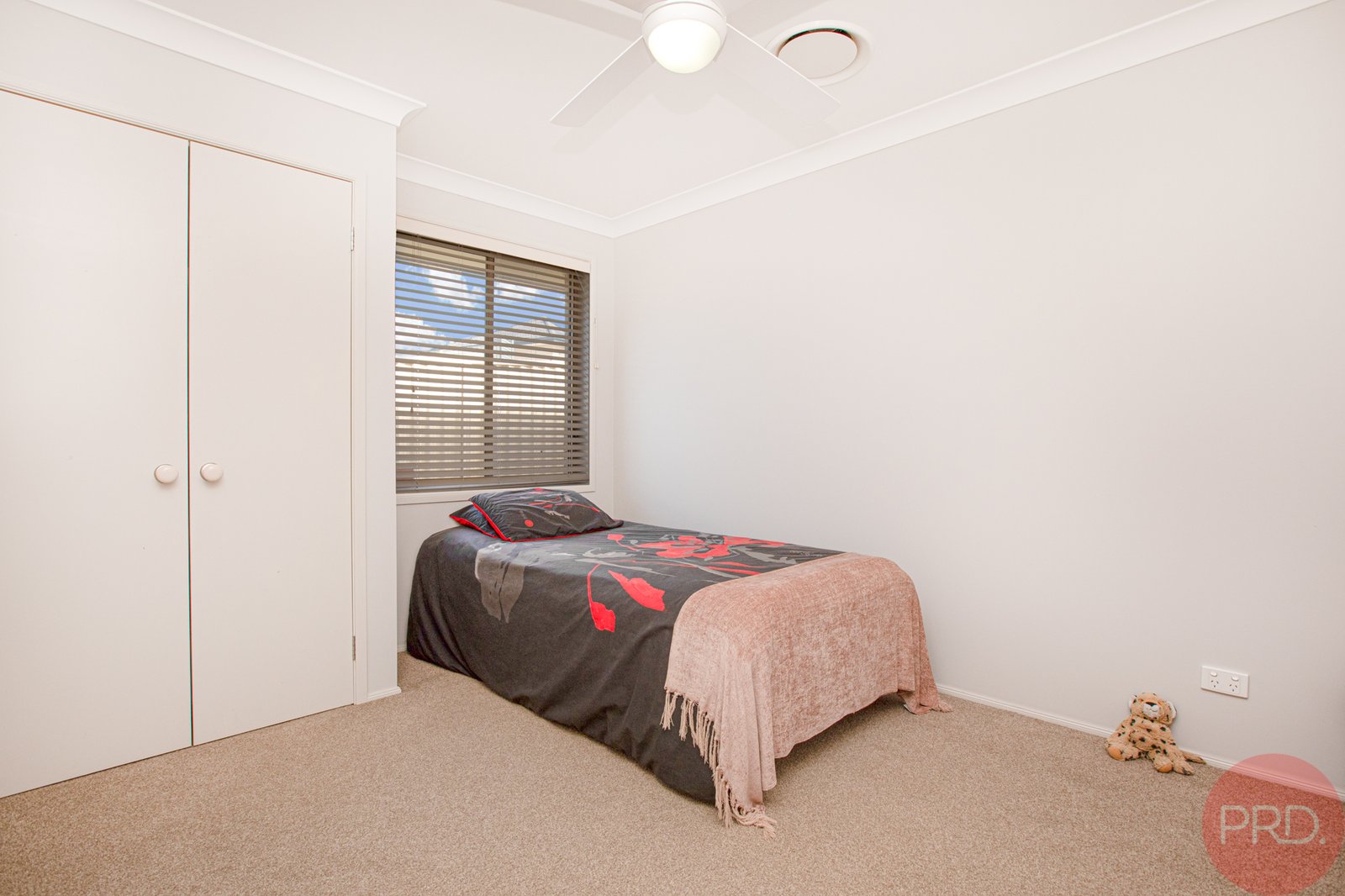 13 Peregrine Close ABERGLASSLYN 14